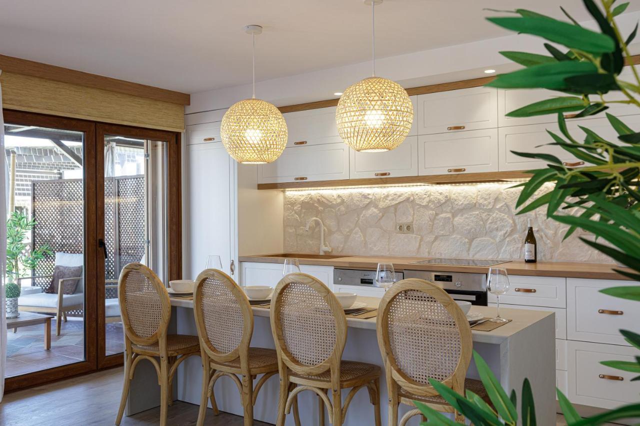 Villa Seashell -Wonderful Newly Renovated Villa On The Beach Γαλατάς Εξωτερικό φωτογραφία