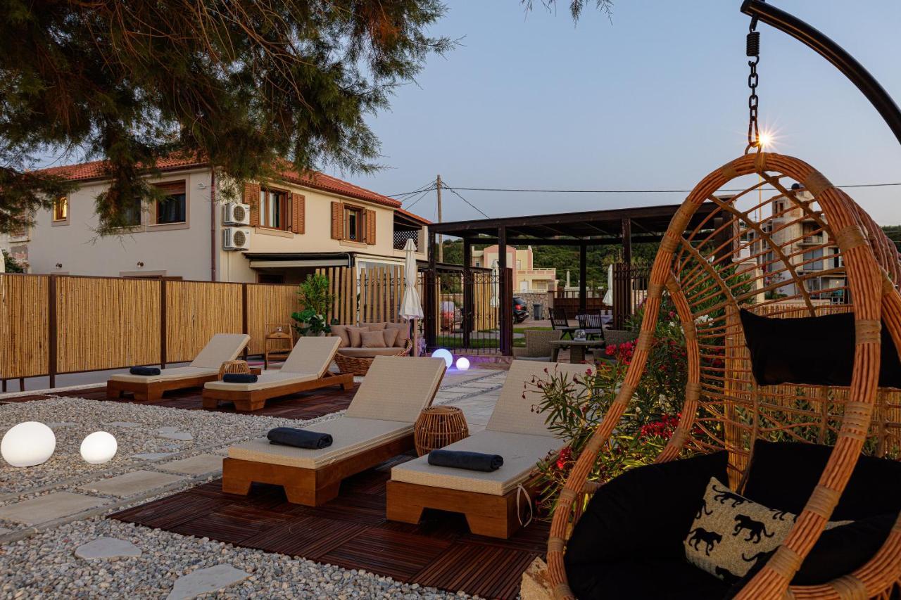 Villa Seashell -Wonderful Newly Renovated Villa On The Beach Γαλατάς Εξωτερικό φωτογραφία
