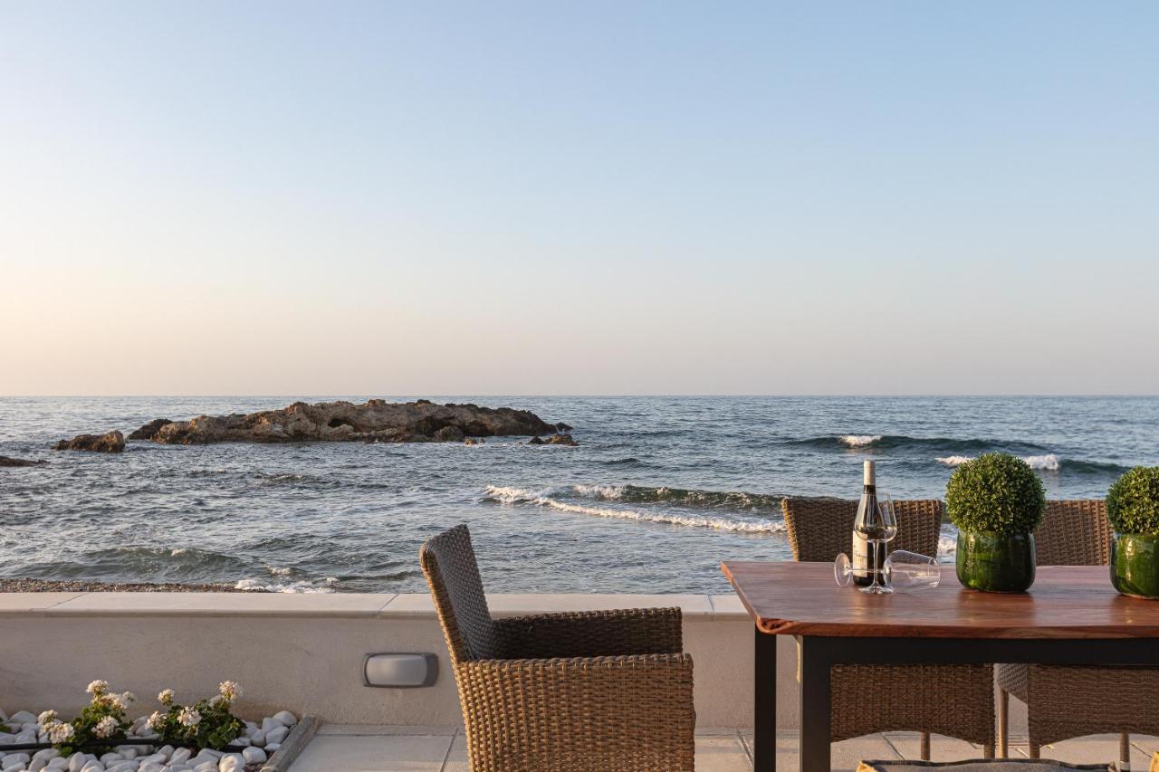 Villa Seashell -Wonderful Newly Renovated Villa On The Beach Γαλατάς Εξωτερικό φωτογραφία